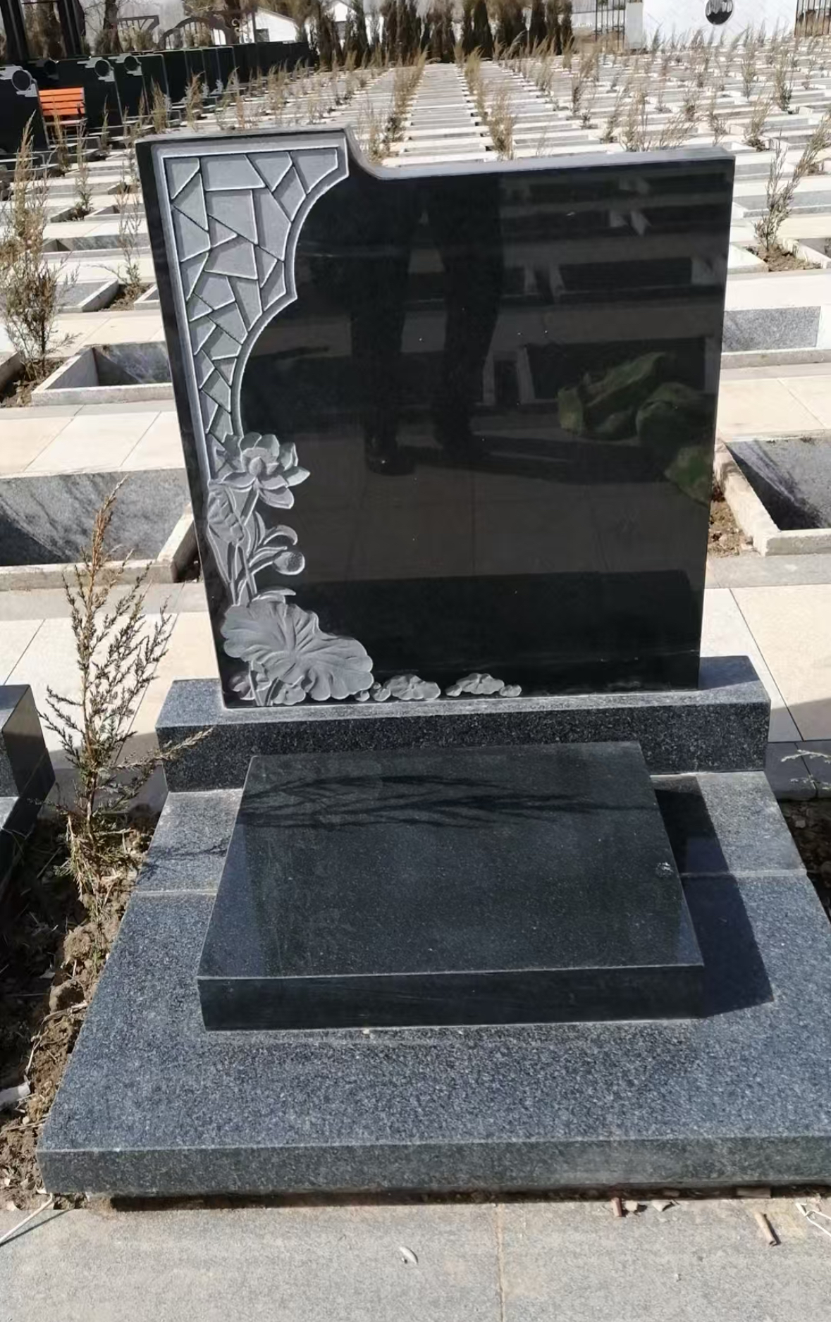墓园墓碑